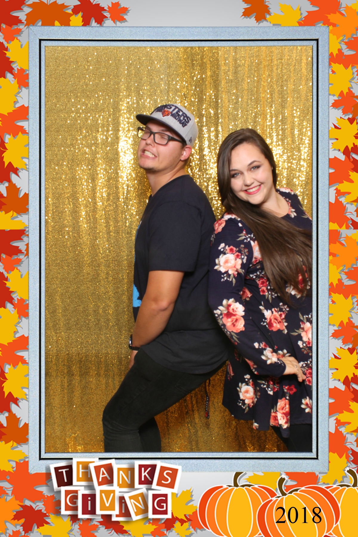 Thanksgiving 2018 | View more photos from the event at gallery.niknoxphotobox.com/u/NiKnox-Photo-Box/Thanksgiving-2018